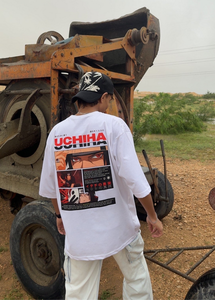 Uchiha Tee – White Edition (Uchiha Shadow)